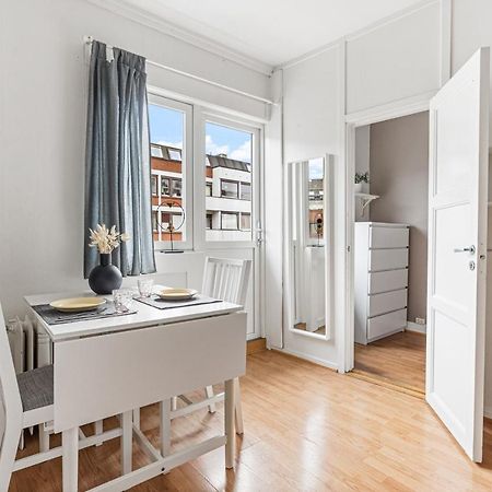 Small And Cheap - 6 Ppl - Super Central - Balcony Oslo Exterior foto