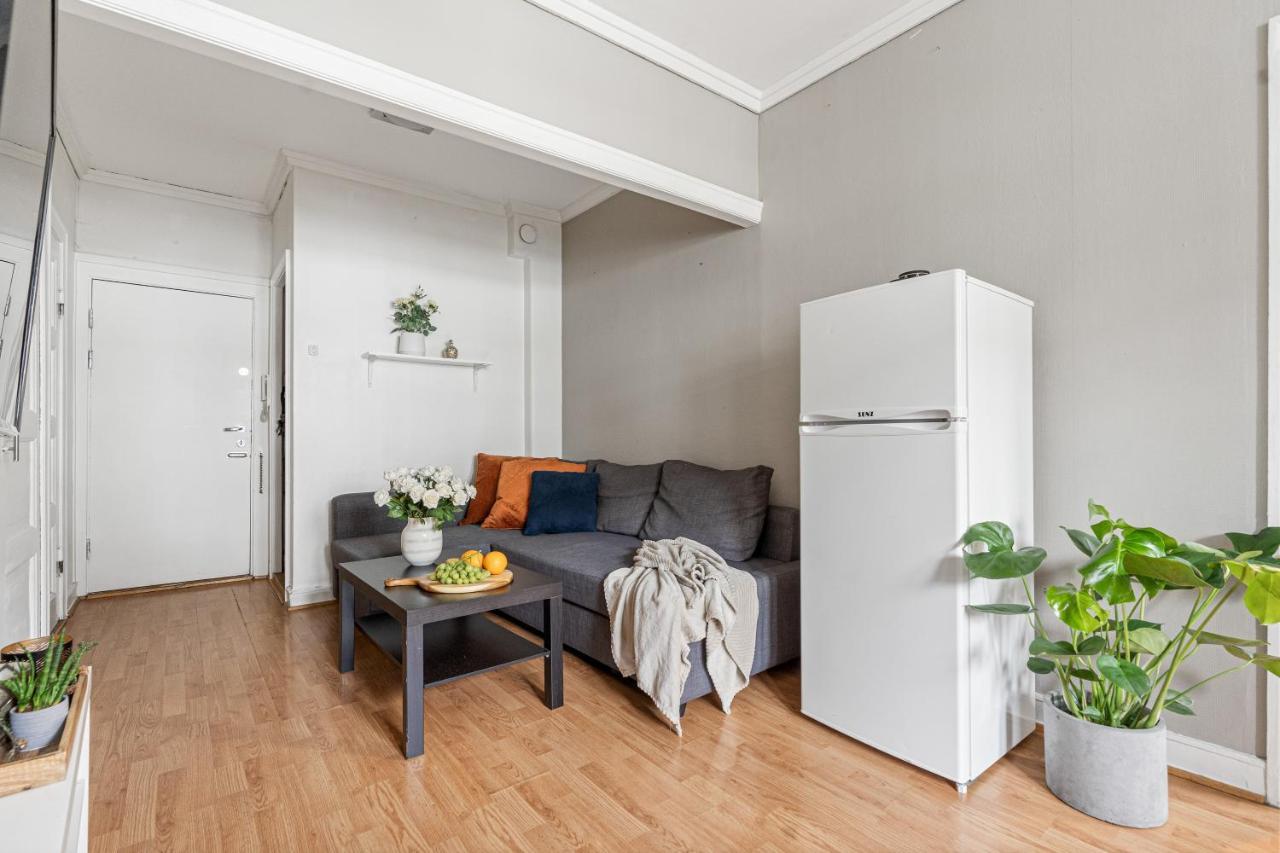 Small And Cheap - 6 Ppl - Super Central - Balcony Oslo Exterior foto