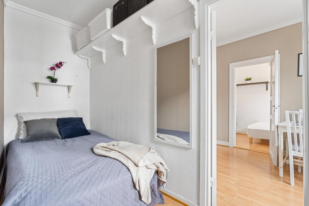 Small And Cheap - 6 Ppl - Super Central - Balcony Oslo Exterior foto