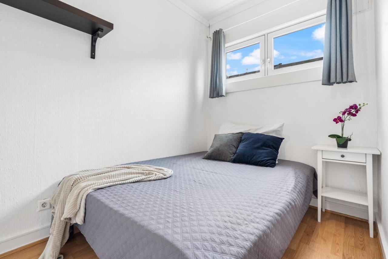 Small And Cheap - 6 Ppl - Super Central - Balcony Oslo Exterior foto